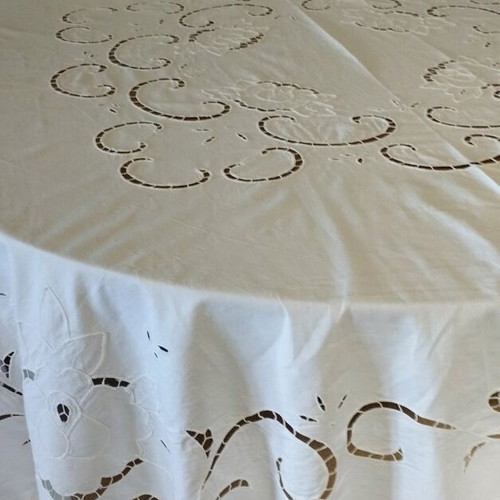 Collectible handmade cutwork tablecloth 50 years like new