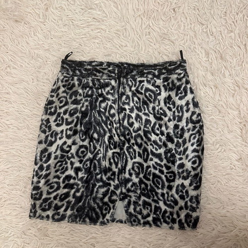 Velvet leopard skirt used, size S, black and white