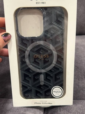 Guess original case for iPhone 15 Pro Max new