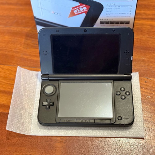 Nintendo 3DS XL Black console, boxed complete with accessories