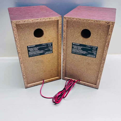 Sharp CP-UH2000H speakers like new, 20W/40W, 4 Ohms, wooden finish