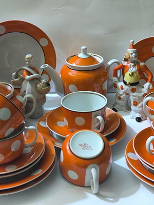 Russian porcelain tea set like new, orange with dots and gold, 6 pcs