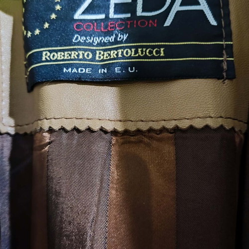 ZEDA Roberto Bertolucci leather women's coat like new brown XL
