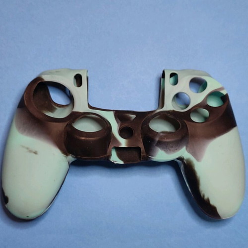 Silicone case for Playstation 4 controller like new