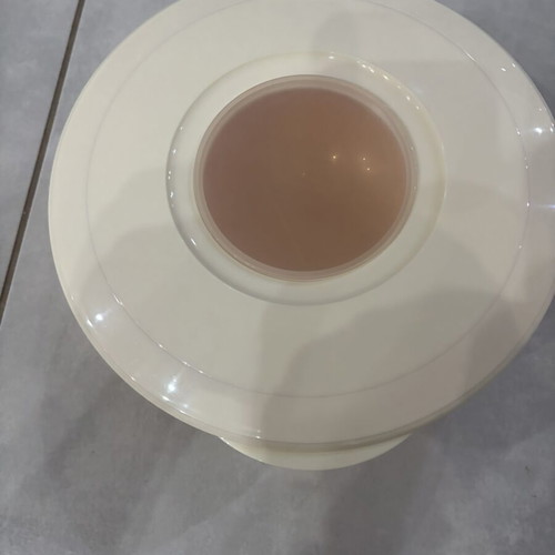 Tupperware bowl 3.5 liters with removable lid