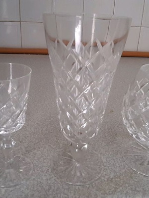 Crystal set used, 46 pieces
