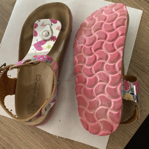 Girls' sandals size 30 in very good condition