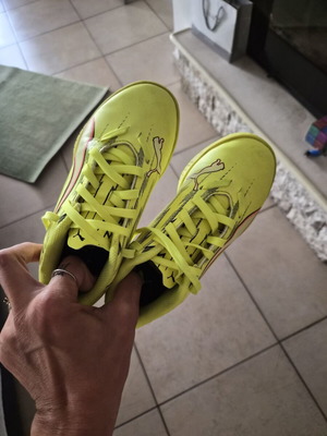 Puma football shoes for boys like new, multicolor, size 31