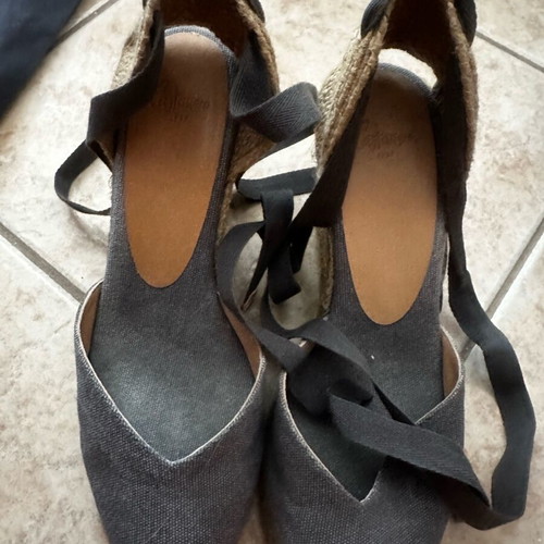 Castaner platform sandals size 38 gray new with box