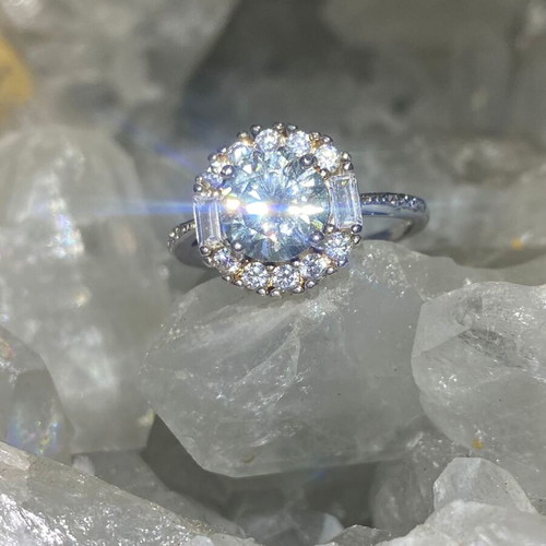 Silver Ring with Moissanite Size 6, Handmade