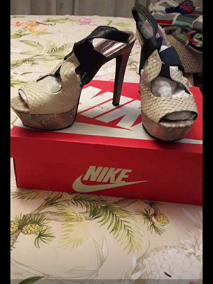 Sandals used with unique design, white, size 38