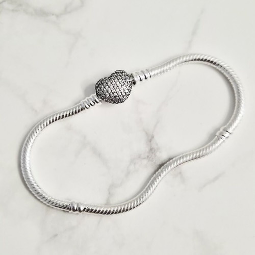 Pandora silver bracelet with heart clasp, new