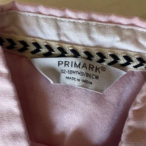 Baby clothing set 12-18 months like new with Gap shorts and Primark tops