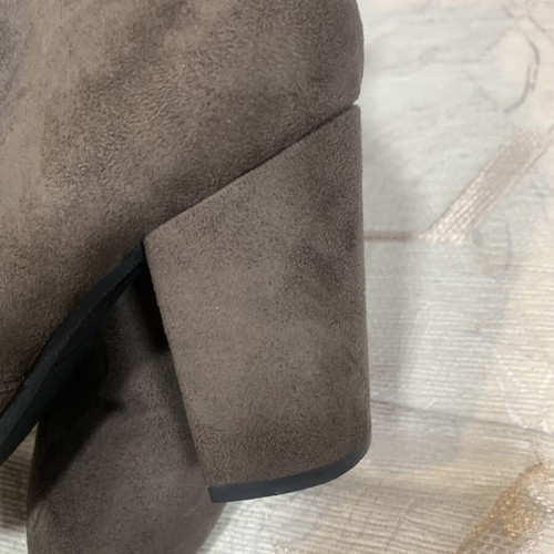 Voi & Noi women's ankle boots, brown suede, size 39