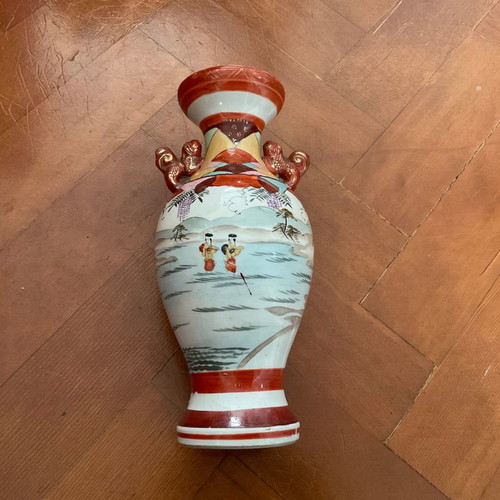 Satsuma Kutani vase with Foo dogs, almost like new, height 24 cm