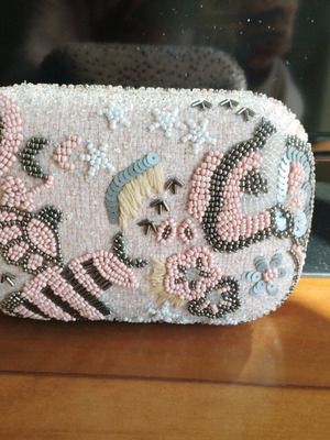 Clutch bag embroidered like new with beads and chain