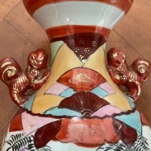 Satsuma Kutani vase with Foo dogs, almost like new, height 24 cm