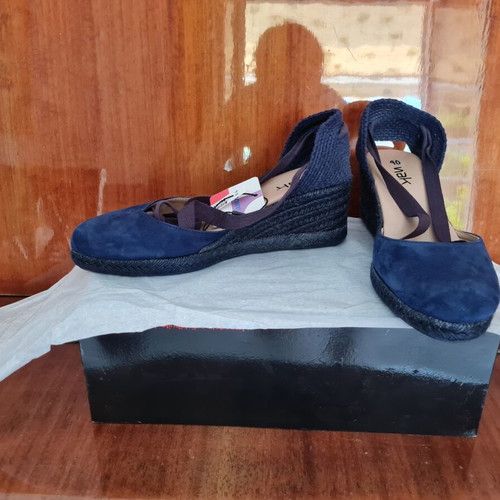 Nak low anatomical leather platform sandals size 40 new, blue