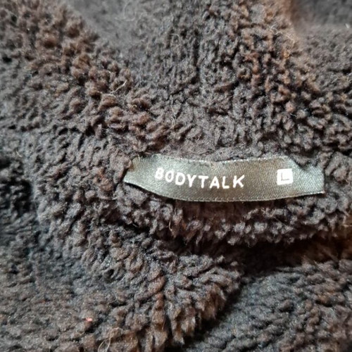 BodyTalk jacket size L like new
