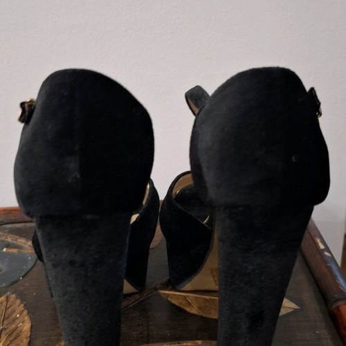 Alta Moda black velvet sandals used, size 38