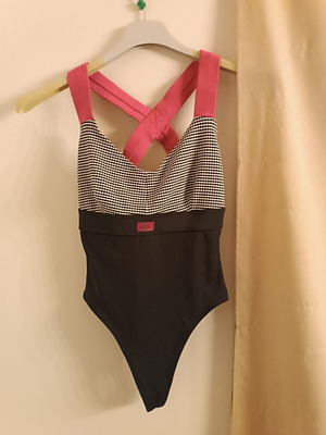 Bodytalk bodysuit like new, size S, multicolor