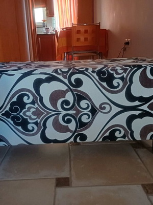 Rectangular stool like new 92×47×43
