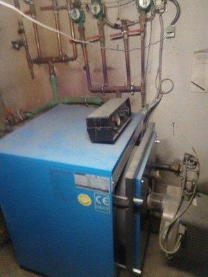 Gas boiler and burner used, 70000 thermal units