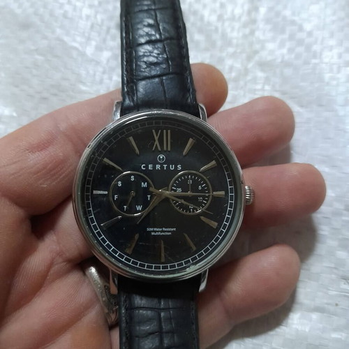 Certus quartz movement watch used, black