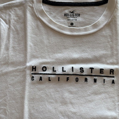 Hollister California white T-shirt, size S