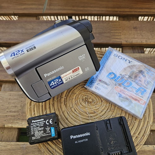 Panasonic VDR-D50 Mini DVD Digital Camcorder very good condition
