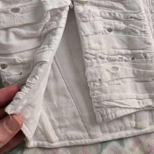 Zara white bustier with embroidery like new