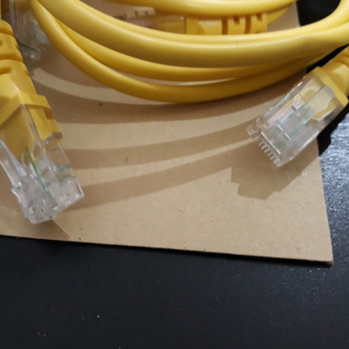 Cat5e Ethernet cable yellow new, 1.5m network length