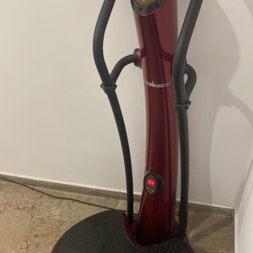 EZK Vibraplate full body vibration platform used