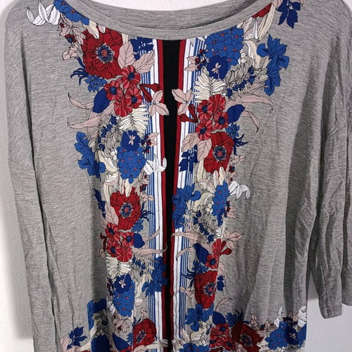 Liz Claiborne Grey Blouse with Floral Design Like New, Size L