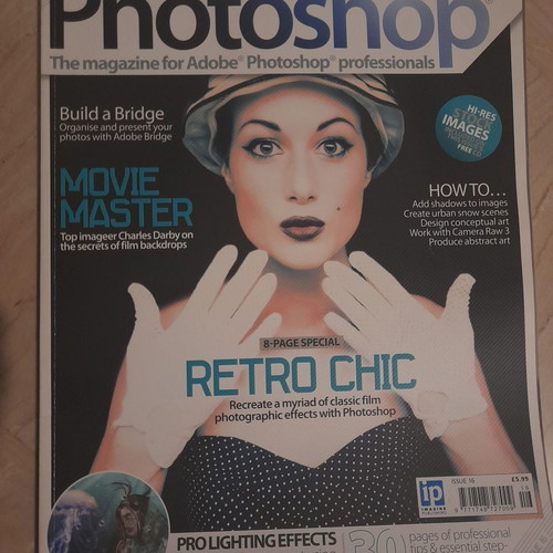 Advanced Photoshop magazine used with 2 free CDs Jan/Feb 2006