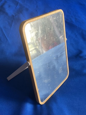 Small bamboo tabletop mirror 16x23cm with metal stand
