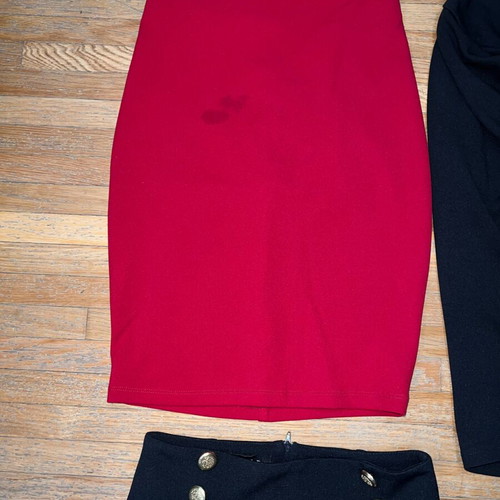 Midi skirts used, size S, black and red