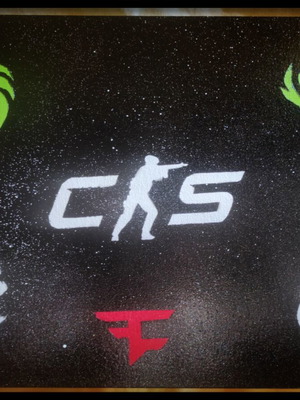 Freestyle painting on canvas for CS gamers, new, 30×40 cm