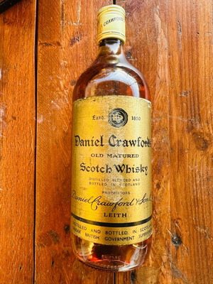 Rare Old Daniel Crawford Whisky new, Old Matured Scotch Whisky