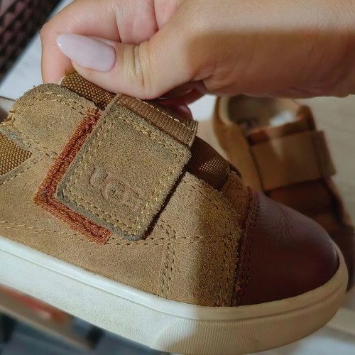 Ugg sneakers used, brown, size 27