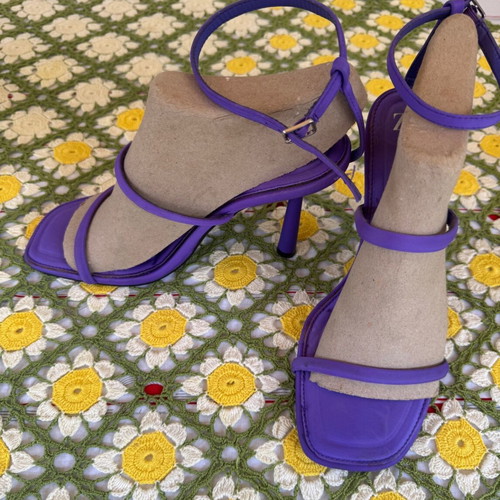 Zara sandals like new, purple, 10cm heel, size 39