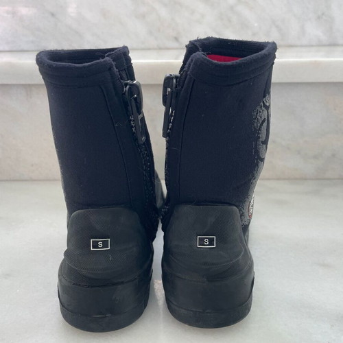 Beuchat Premium diving boots size S EU 38-39 with reinforced sole