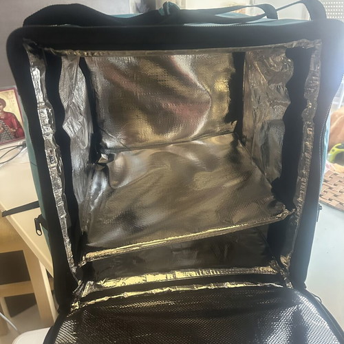 Wolt insulated backpack and food transport box