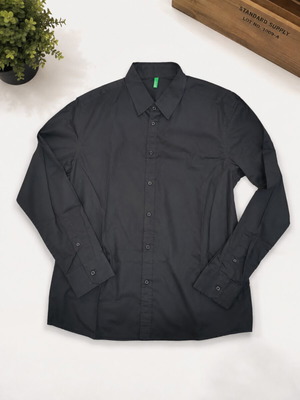 United Colors of Benetton black dress shirt XL