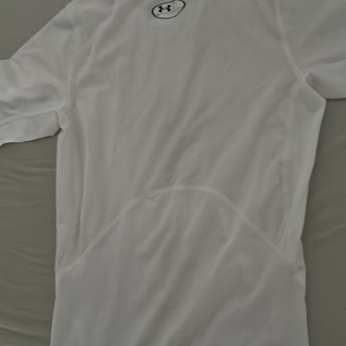 Under Armour compression T-shirt size S like new, white