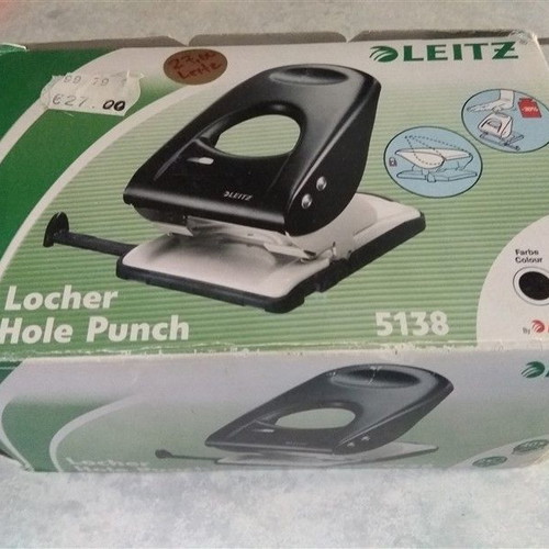 Leitz 5138 hole punch 40 sheets new