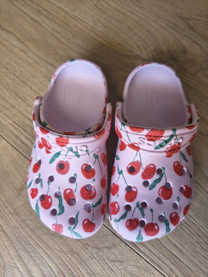 Crocs kids shoes, pink with red cherries