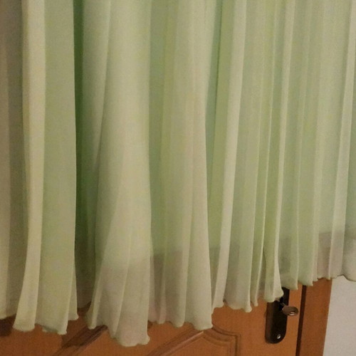 Midi semi-transparent pleated skirt Zara size XL pastel green like new