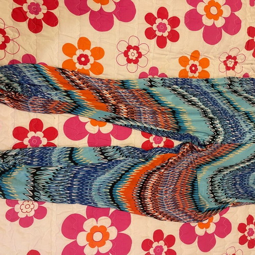 Pantelona used size M multicolor