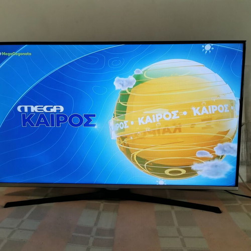 TV Samsung UE40J5100AW used